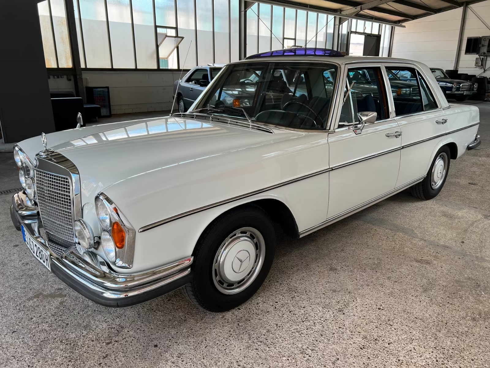 Image of Mercedes W108